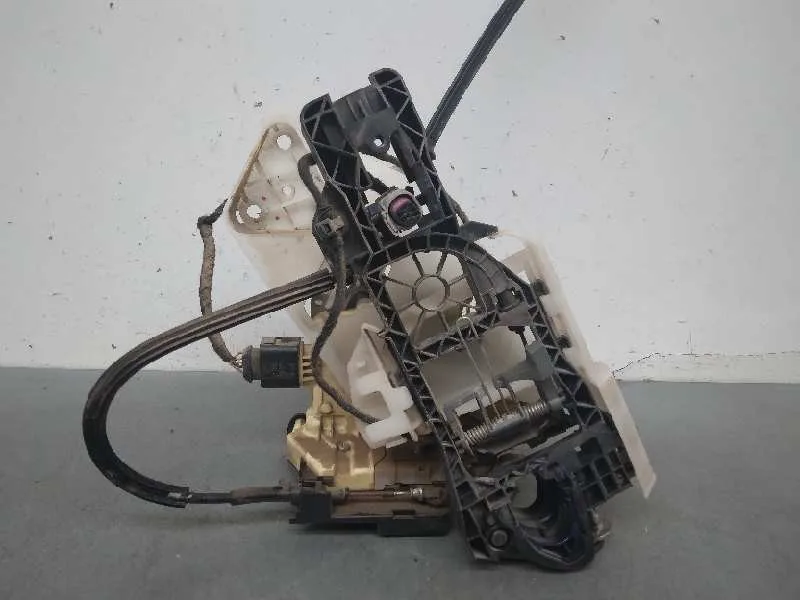 Cerradura Puerta Trasera Izquierda para Volkswagen Passat Berlina (3C2)
