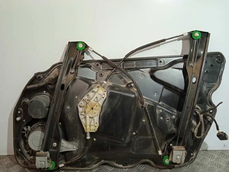 Elevalunas Delantero Izquierdo para Volkswagen Passat Berlina (3C2)