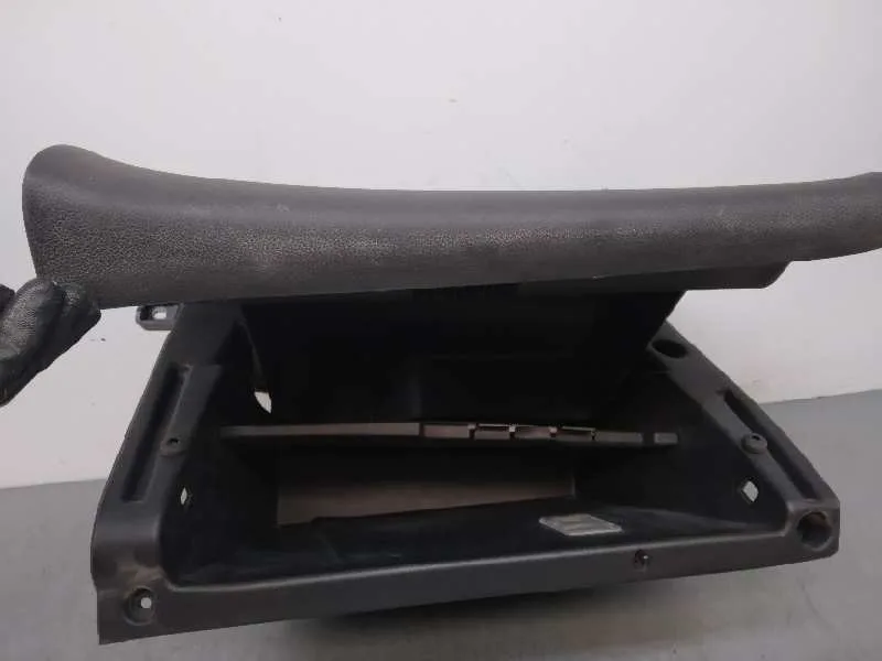 Guantera para Opel Astra J Lim.