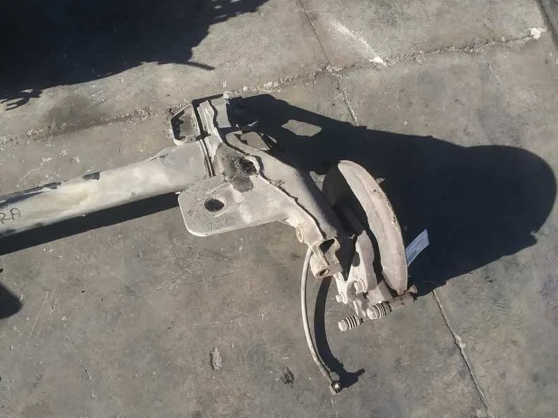 Puente Trasero para Opel Astra J Lim.
