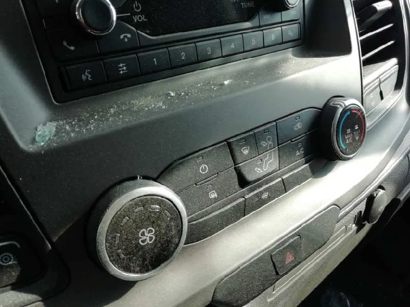 Mando Climatizador para Ford Transit Custom Kasten