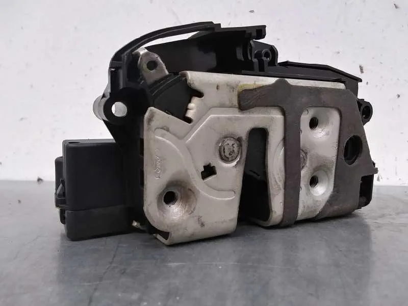 Cerradura Puerta Trasera Izquierda para Ford Focus Lim.