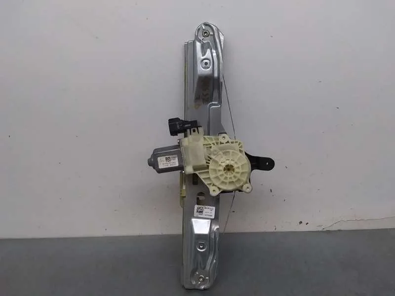 Elevalunas Trasero Derecho para Ford Focus Lim.