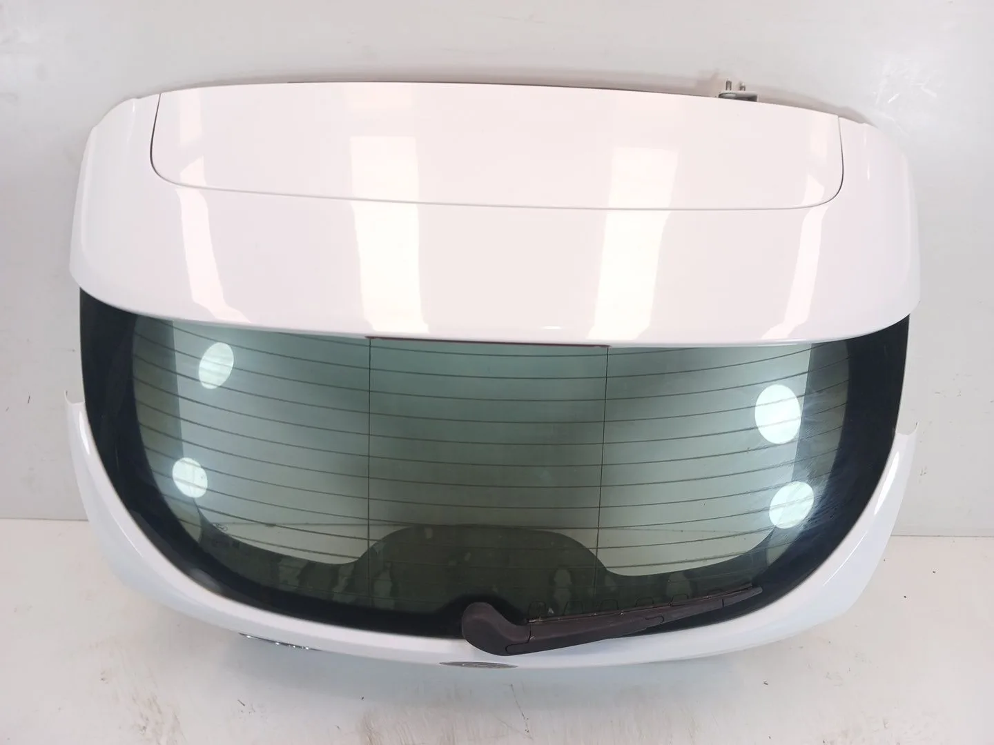 Porton Trasero para Ford Focus Lim.