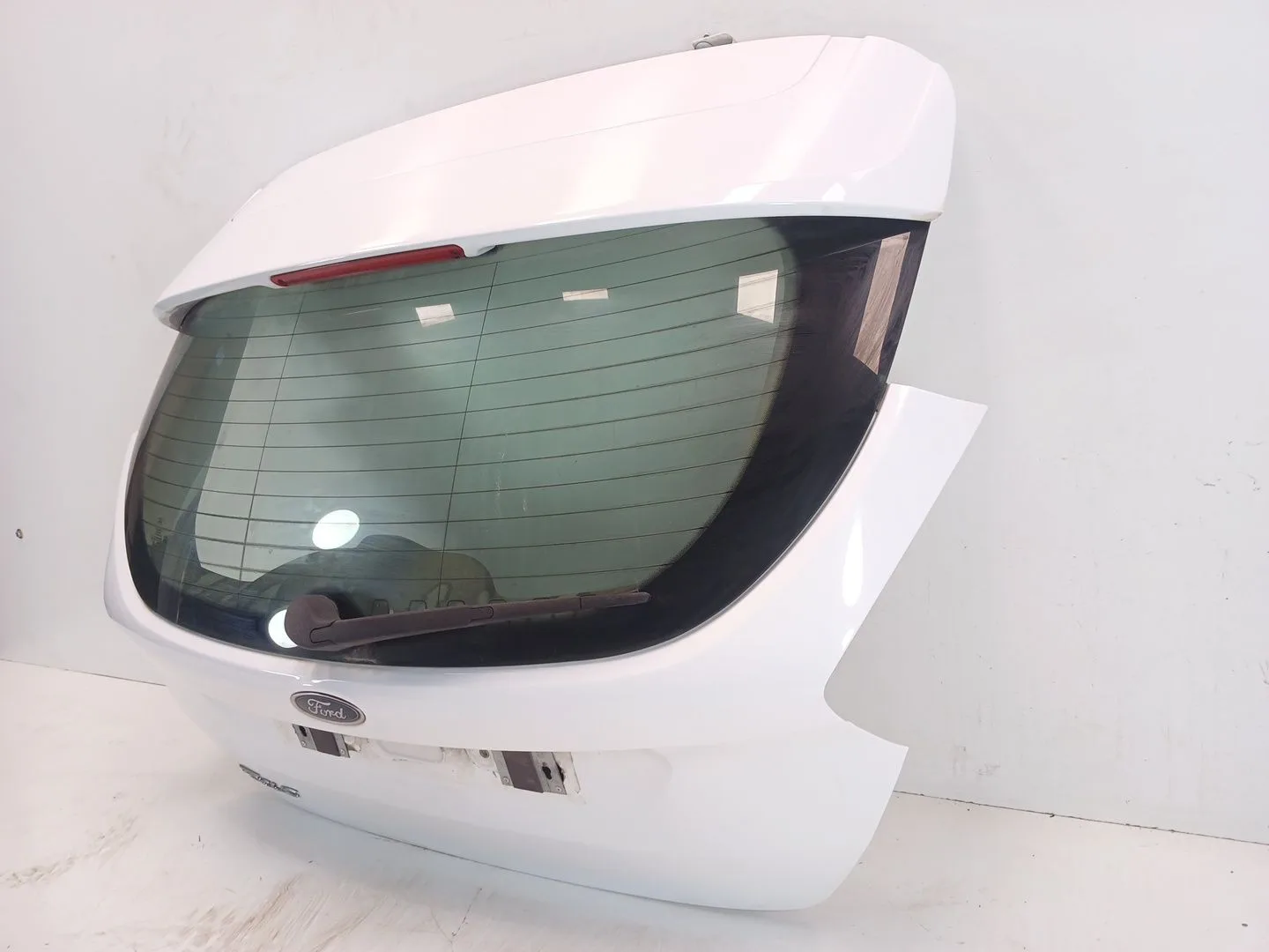 Porton Trasero para Ford Focus Lim.