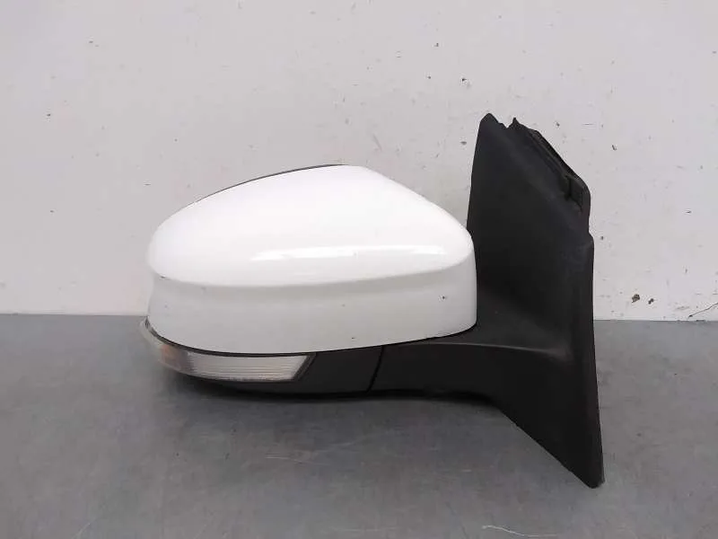 Retrovisor Derecho para Ford Focus Lim.
