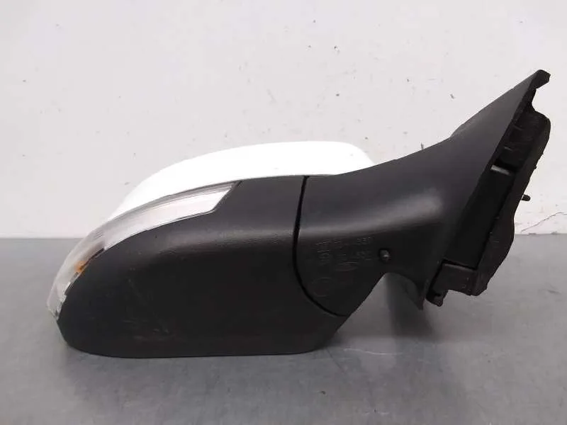 Retrovisor Derecho para Ford Focus Lim.