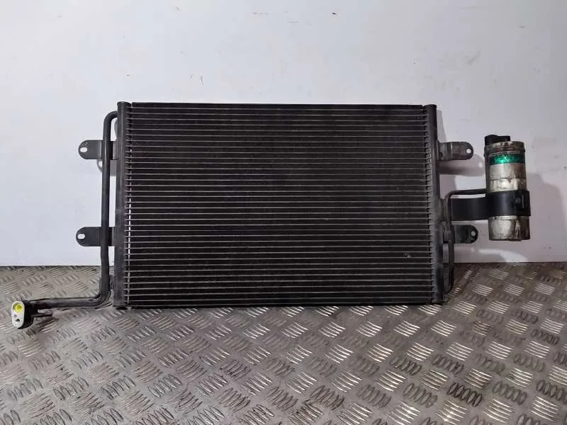Condensador / Radiador Aire Acondicionado para Audi A3 (8L)