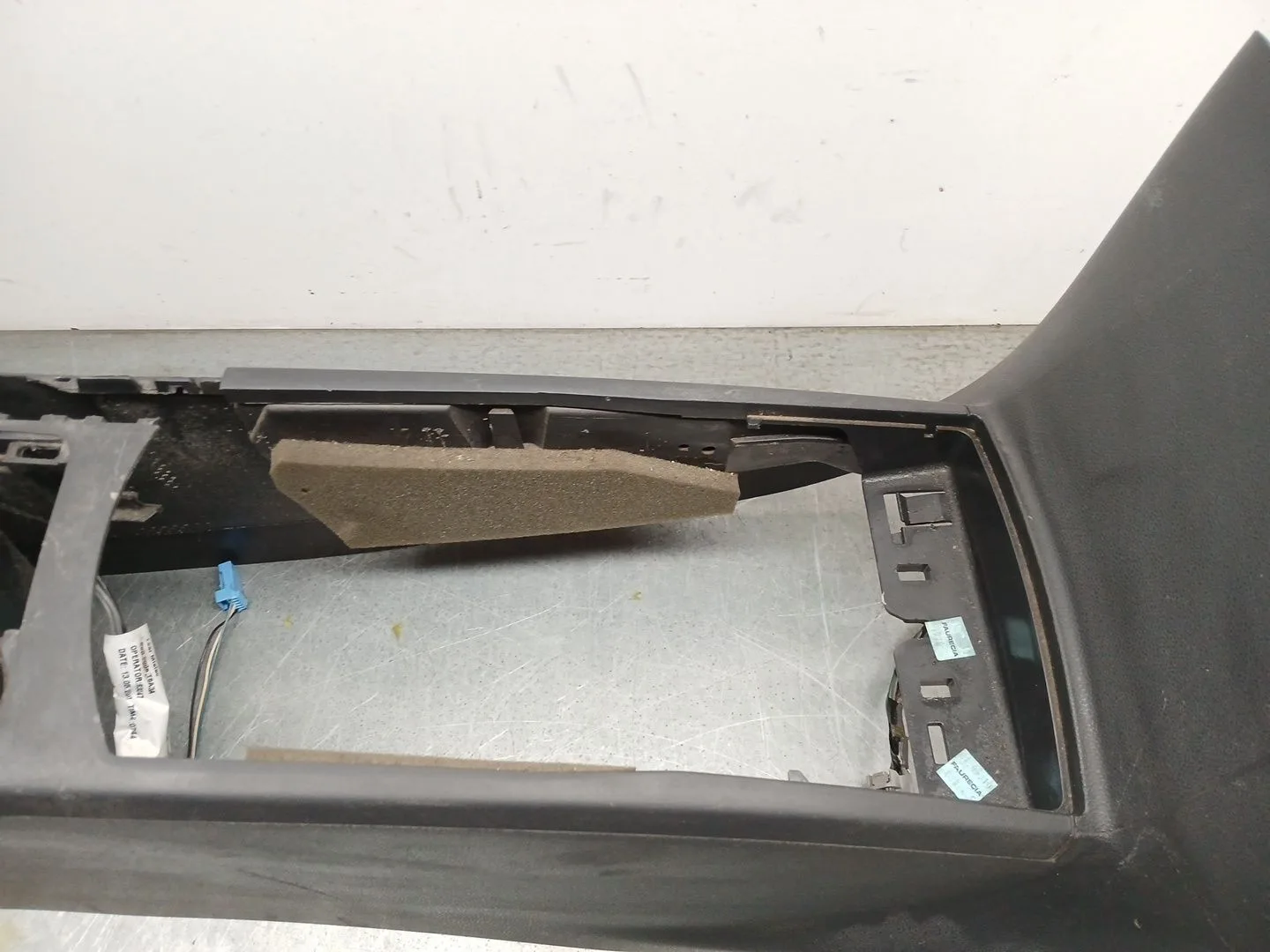 Apoyabrazos Central para Volvo C30