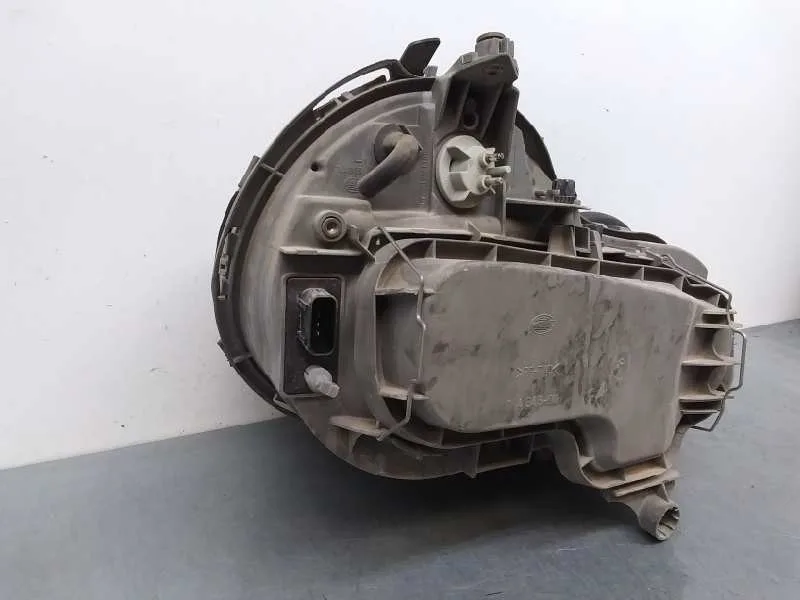Faro Izquierdo para Mercedes-Benz Clase E (W210) Berlina Diesel