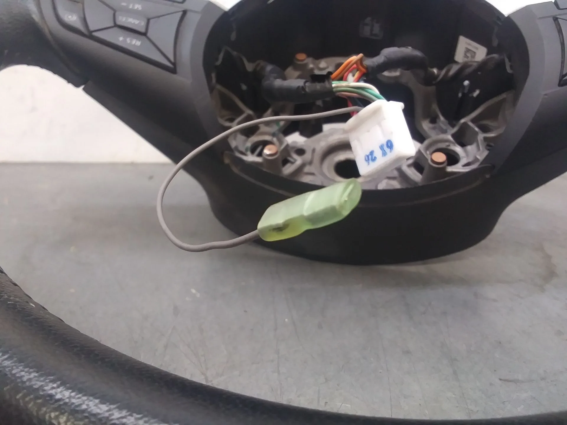 Volante para Nissan Micra V (K14)