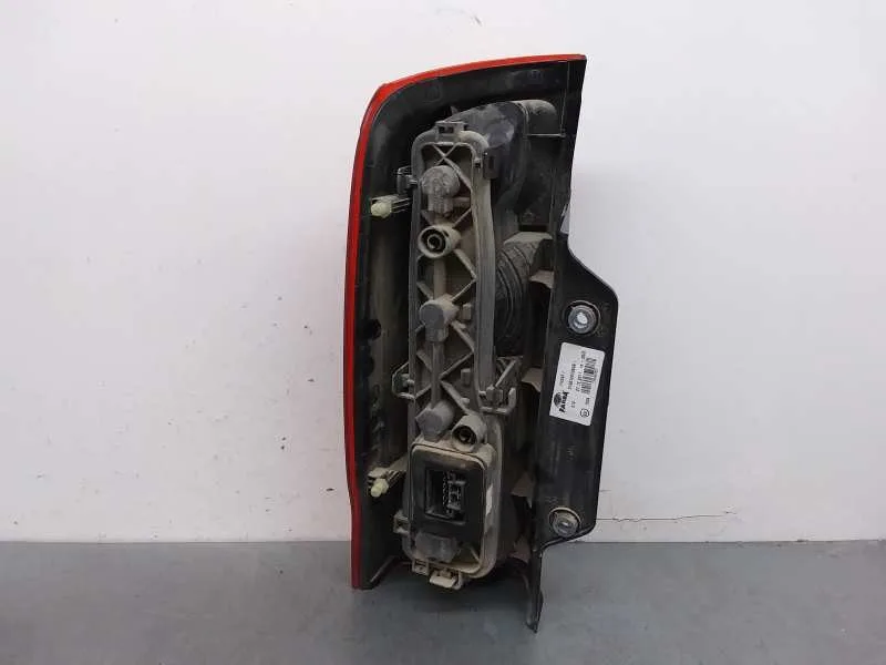 Piloto Trasero Derecho para Fiat Fiorino