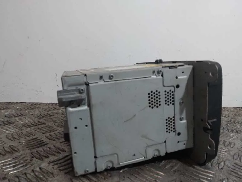 Sistema Audio / Radio Cd para Volkswagen Passat Variant (3C5)