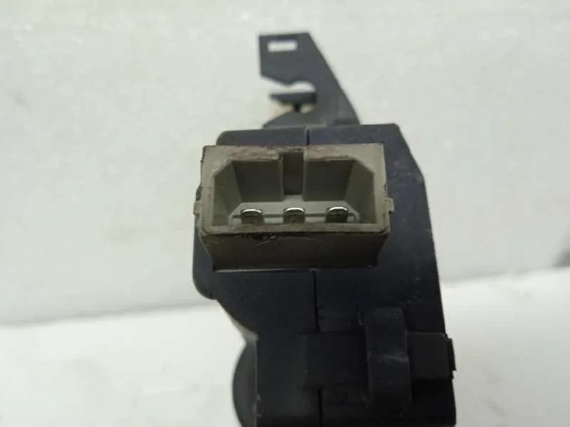 Cerradura Maletero / Porton para Audi A6 Berlina (4F2)
