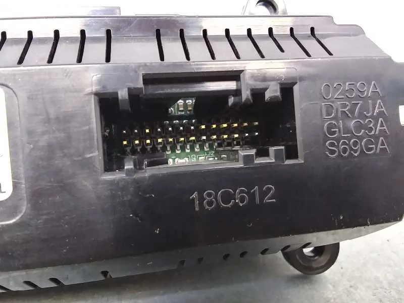 Mando Climatizador para Ford Focus Lim.