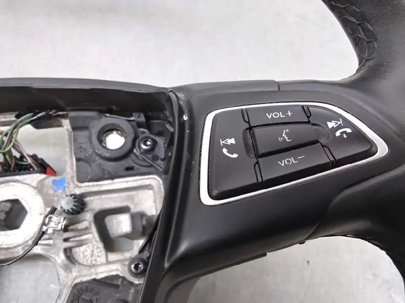 Volante para Ford Focus Lim.