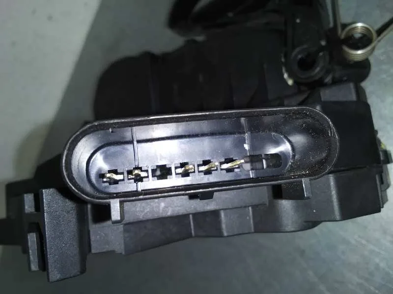 Cerradura Puerta Delantera Izquierda para Ford Focus Lim.