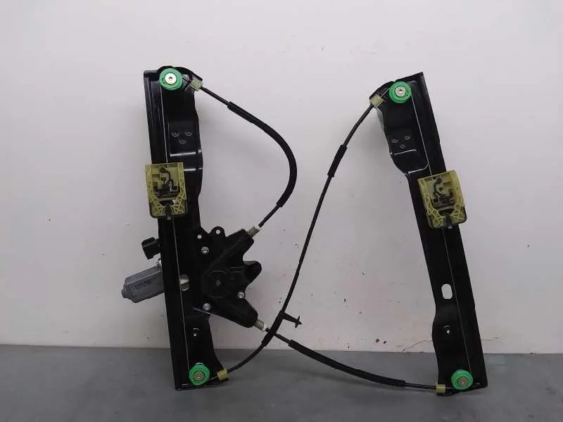 Elevalunas Delantero Derecho para Ford Focus Lim.