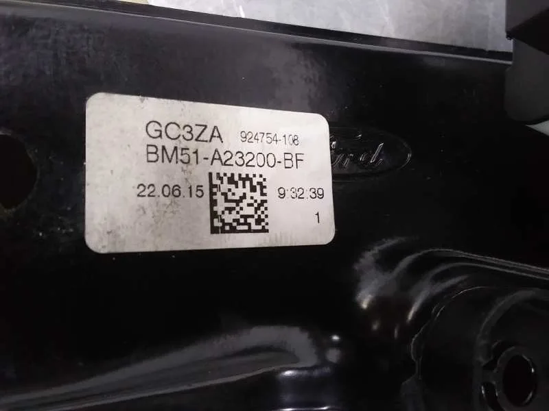 Elevalunas Delantero Derecho para Ford Focus Lim.