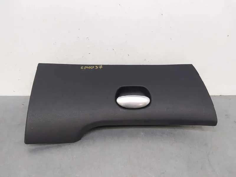 Guantera para Peugeot 206+