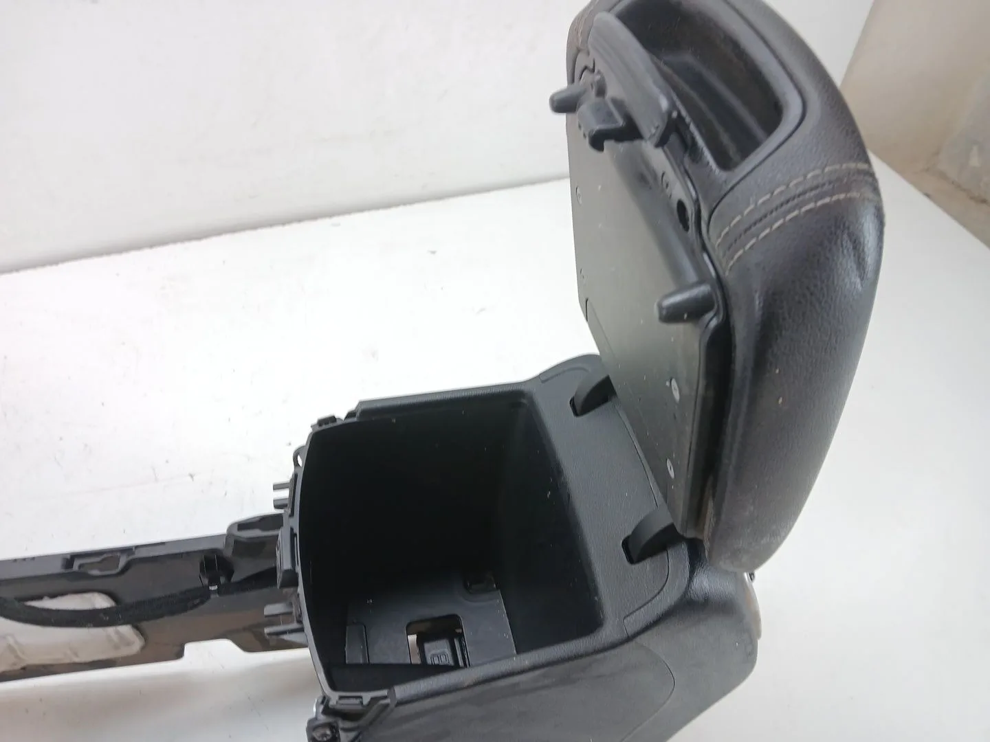 Apoyabrazos Central para Kia Sportage