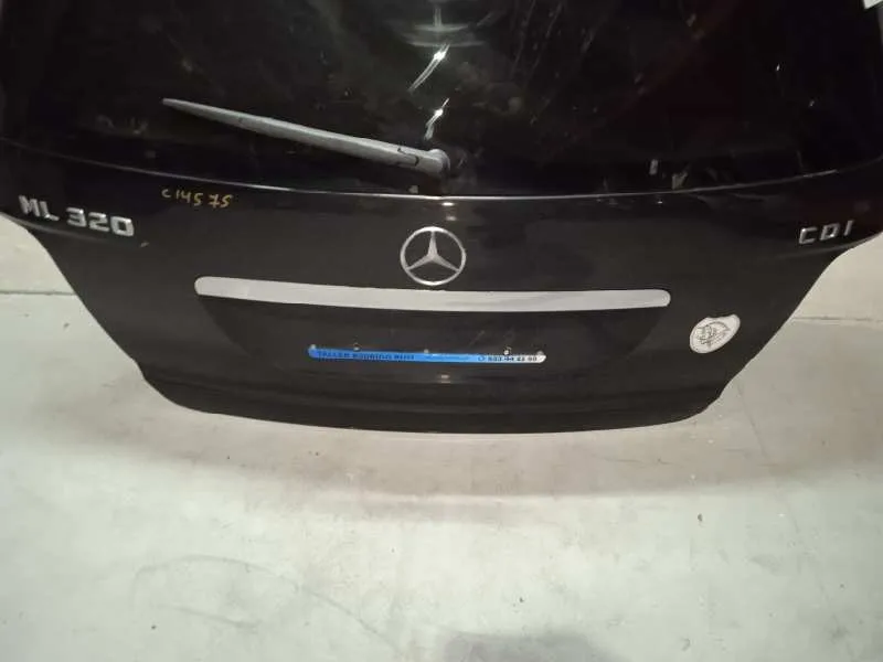 Porton Trasero para Mercedes-Benz Clase M (W164)
