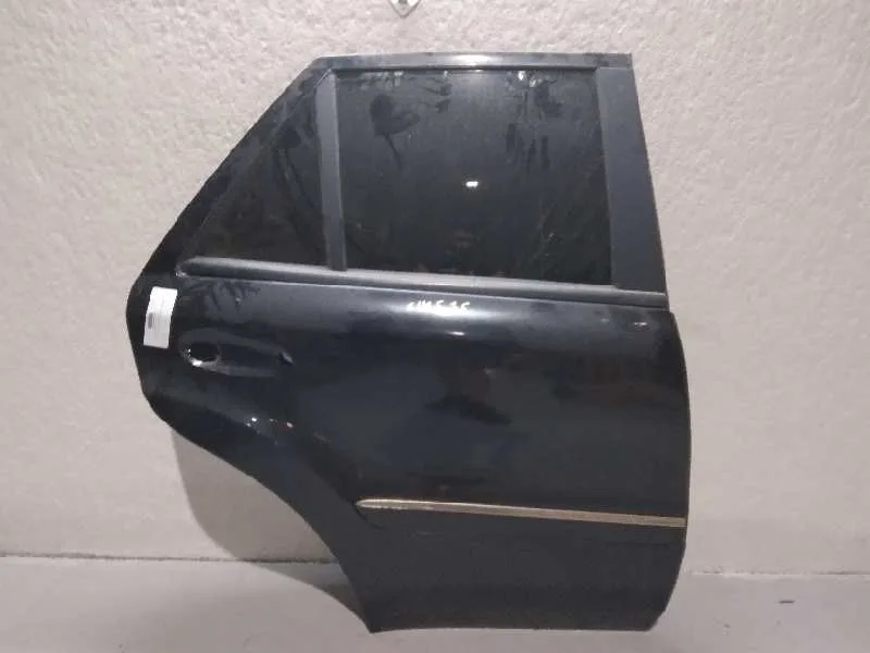 Puerta Trasera Derecha para Mercedes-Benz Clase M (W164)