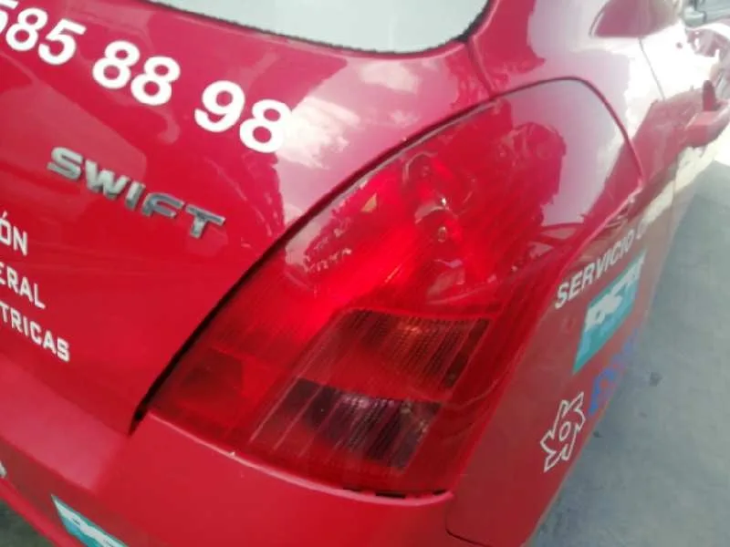 Piloto Trasero Derecho para Suzuki Swift Berlina (Mz)