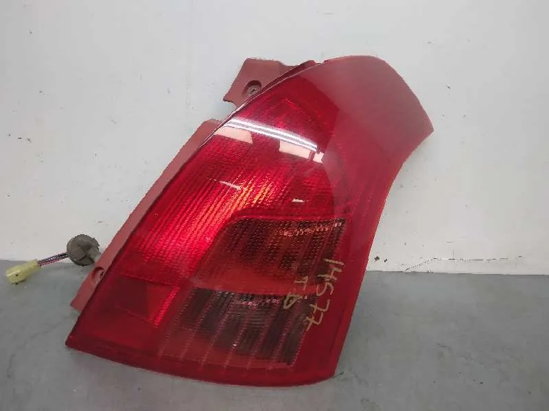 Piloto Trasero Derecho para Suzuki Swift Berlina (Mz)