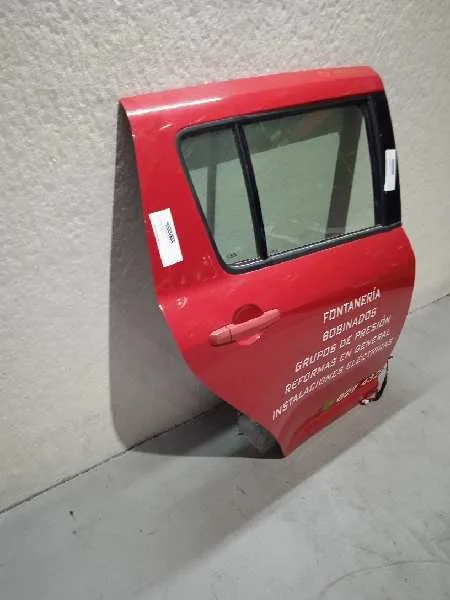 Puerta Trasera Derecha para Suzuki Swift Berlina (Mz)