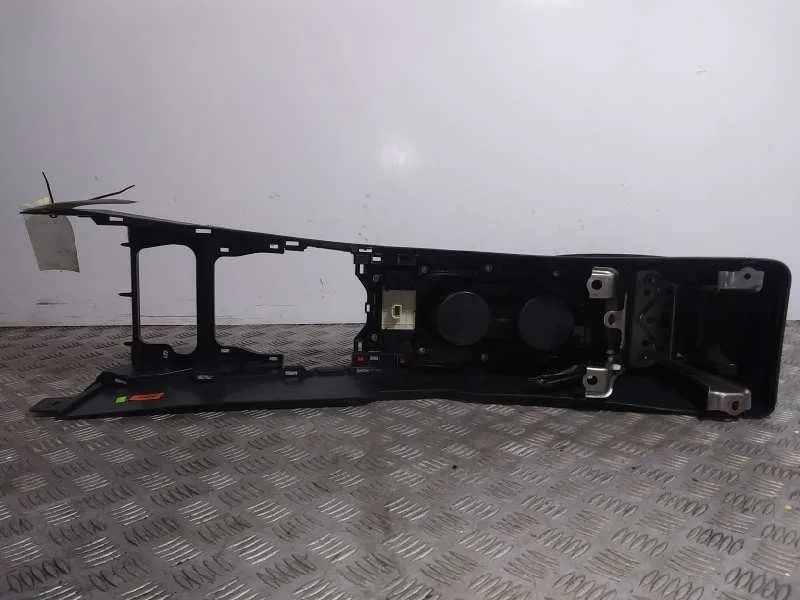 Apoyabrazos Central para Toyota Corolla (E18)