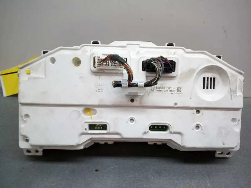 Cuadro Instrumentos para Toyota Corolla (E18)