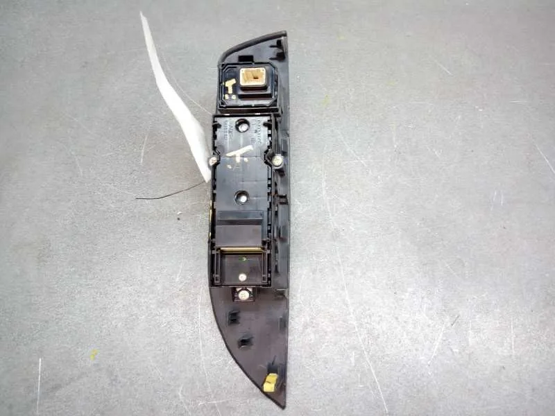 Mando Elevalunas Delantero Izquierdo para Toyota Corolla (E18)