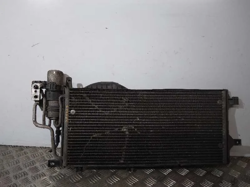 Condensador / Radiador Aire Acondicionado para Opel Corsa C
