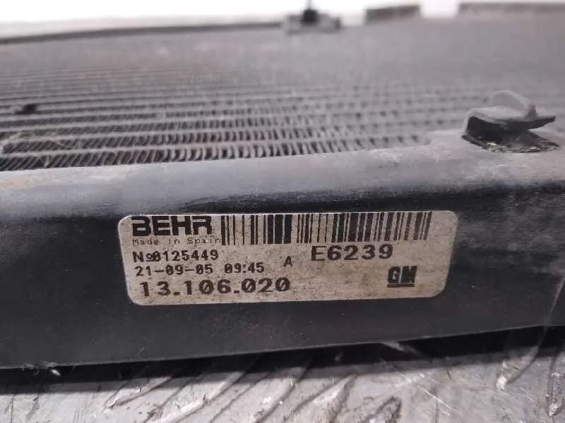 Condensador / Radiador Aire Acondicionado para Opel Corsa C