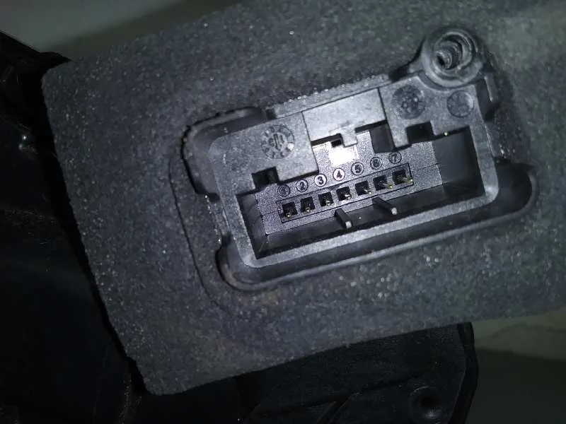 Cerradura Puerta Trasera Derecha para Seat Leon (5F1)
