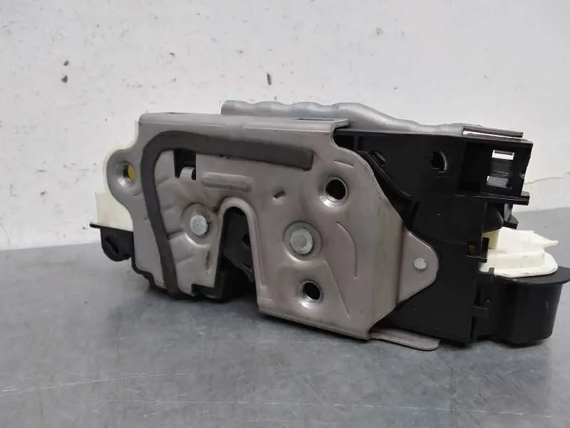 Cerradura Puerta Trasera Derecha para Seat Leon (5F1)