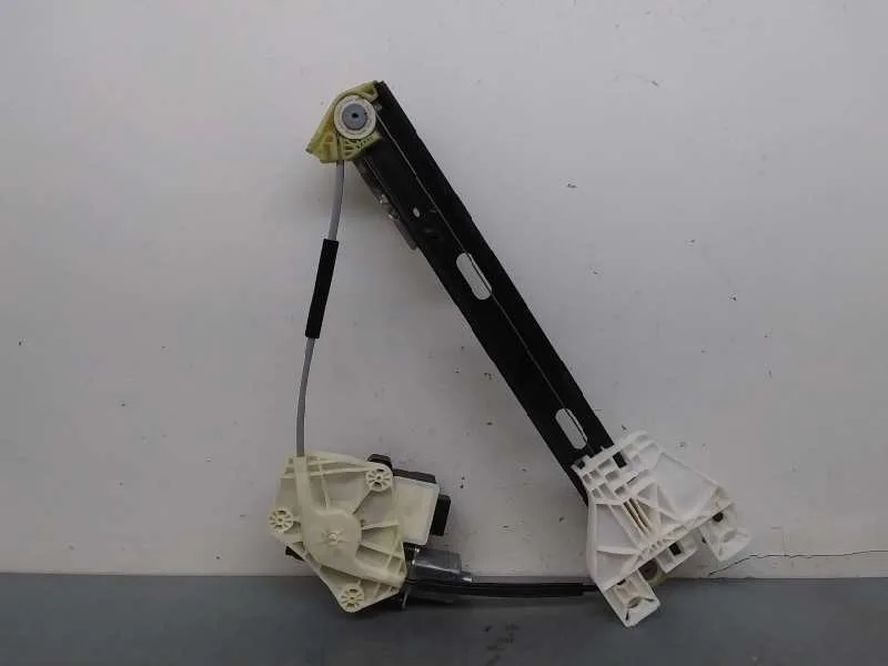 Elevalunas Trasero Derecho para Seat Leon (5F1)