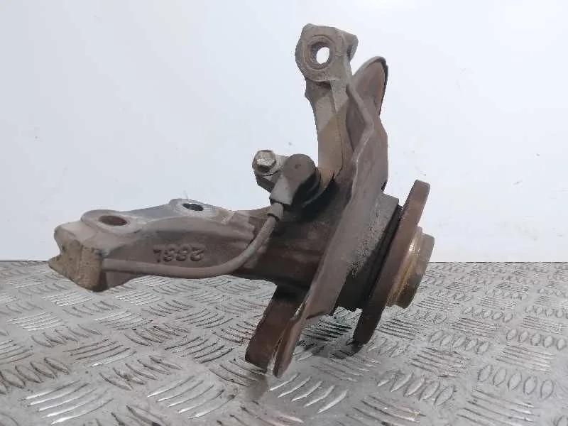 Mangueta Delantera Izquierda para Suzuki Swift Berlina (Mz)