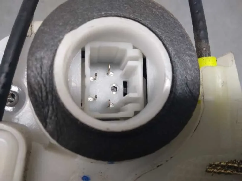 Cerradura Puerta Trasera Derecha para Toyota Yaris