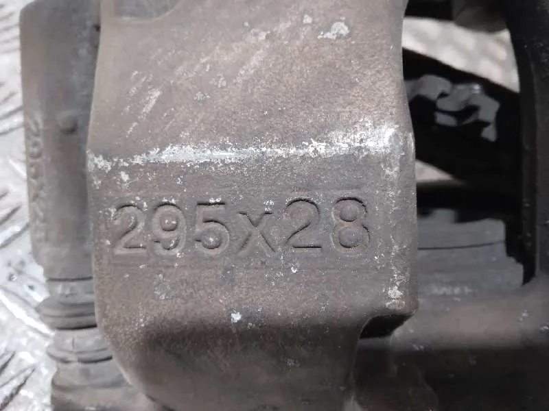 Pinza Freno Delantera Izquierda para Mercedes-Benz Clase C (W204) Berlina
