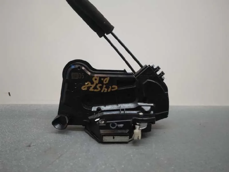 Cerradura Puerta Delantera Derecha para Toyota Corolla (E18)