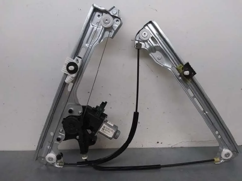 Elevalunas Delantero Derecho para Renault Megane Iv Berlina 5P