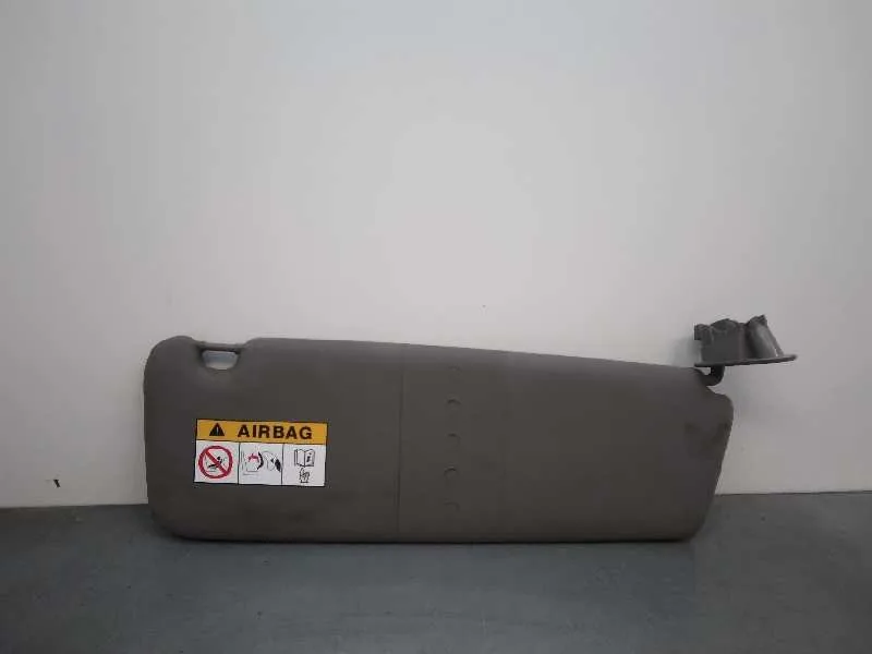Parasol Derecho para Nissan Nv 400