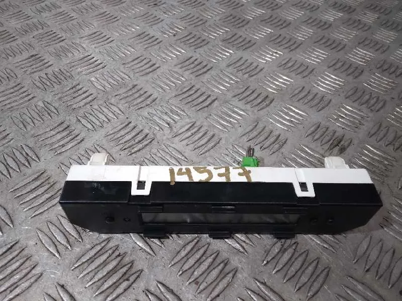 Display para Suzuki Swift Berlina (Mz)