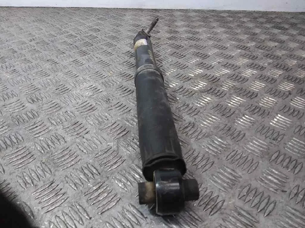 Amortiguador Trasero Derecho para Nissan Qashqai (J11)