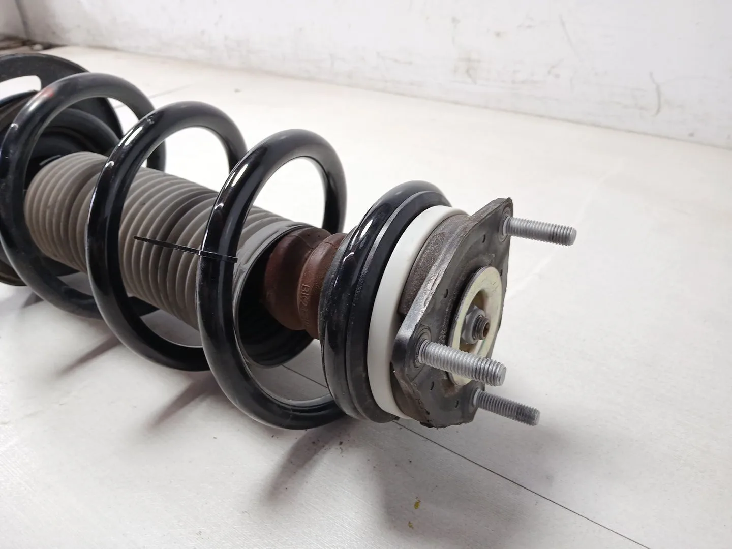 Amortiguador Delantero Derecho para Ford Transit Custom Kasten