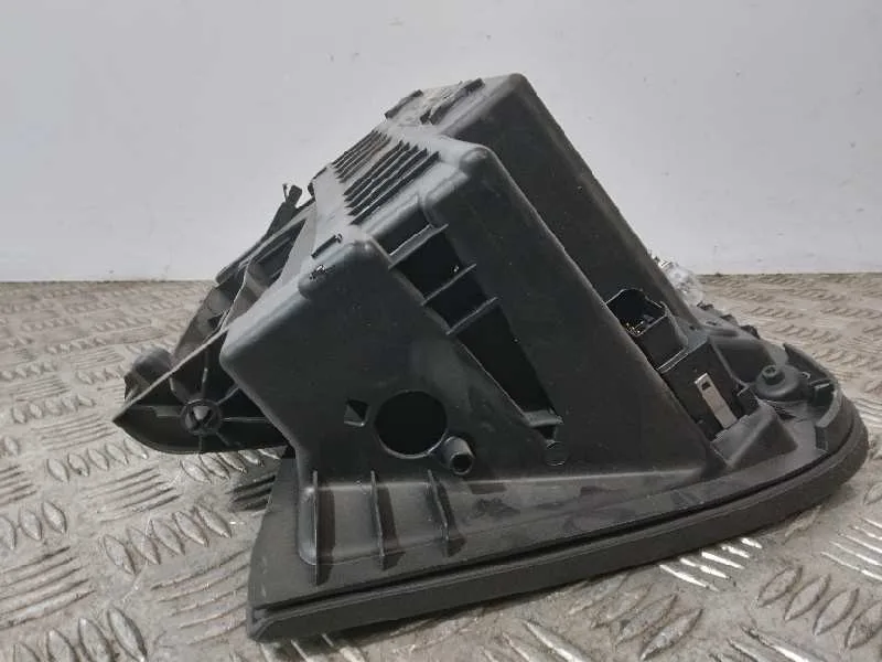 Guantera para Seat Leon (1P1)