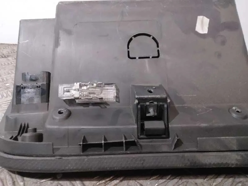 Guantera para Seat Leon (1P1)