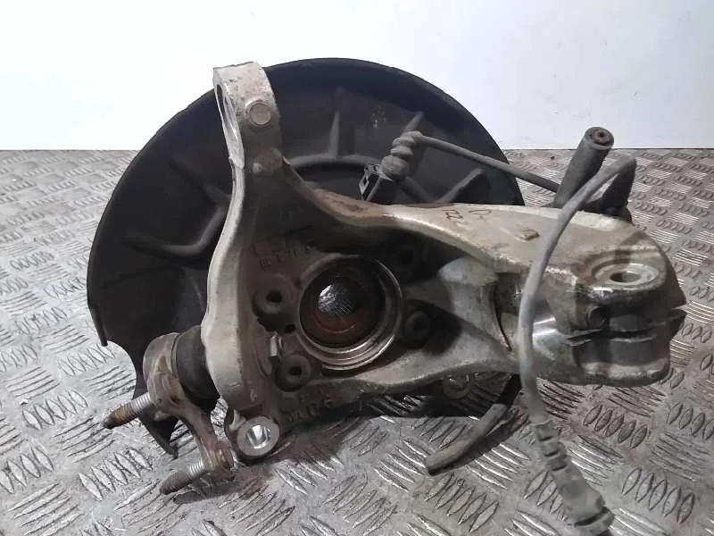 Mangueta Delantera Izquierda para Volkswagen Passat Variant (365)